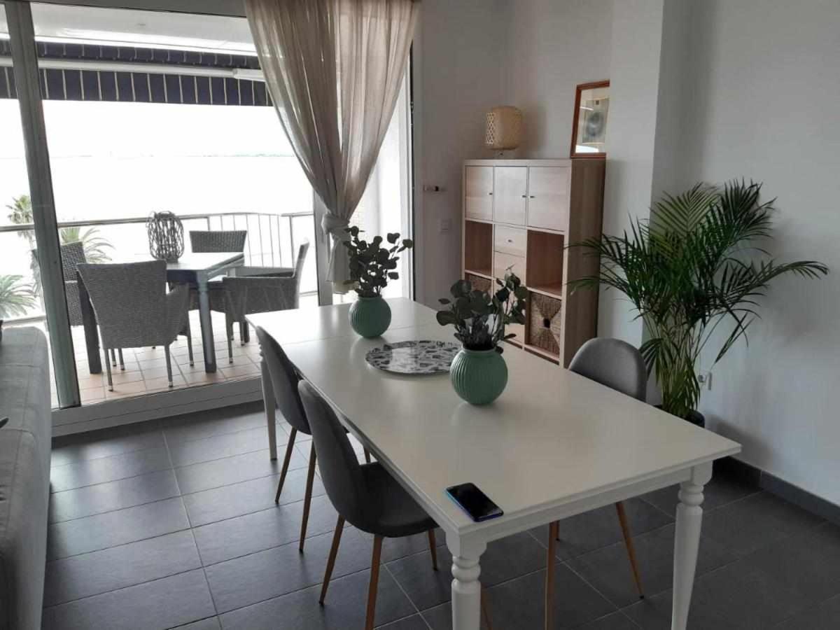 Roses Casc Antic Sl Avda Rodhe Apartment Ngoại thất bức ảnh